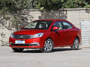 2015款1.5L 手动舒适型 左前45度