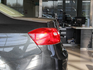 20151.5L ք(dng)A (x)(ji)^