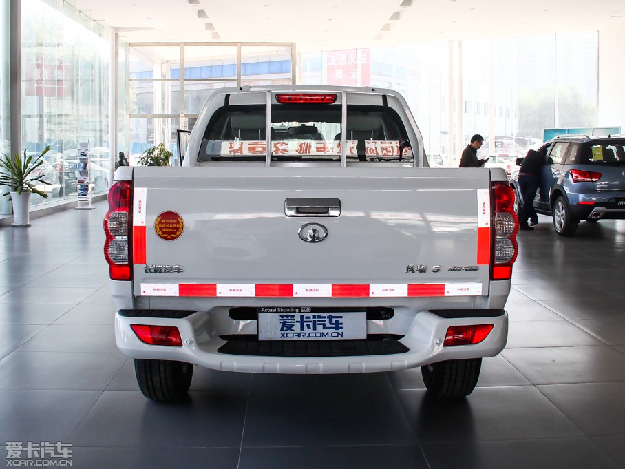 2015L(fng)E5 Wް 2.4L (q)M(jn)ȡʹp