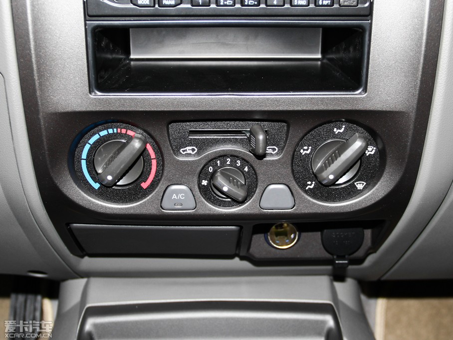 2015L(fng)E5 Wް 2.4L (q)M(jn)ȡʹp