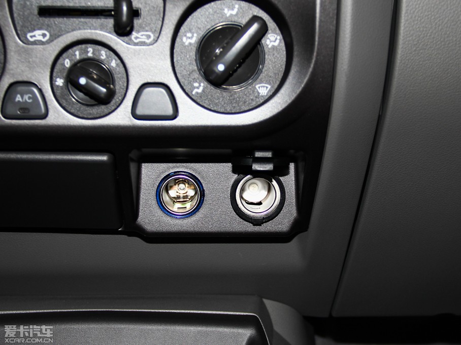 2015L(fng)E5 Wް 2.4L (q)M(jn)ȡʹp