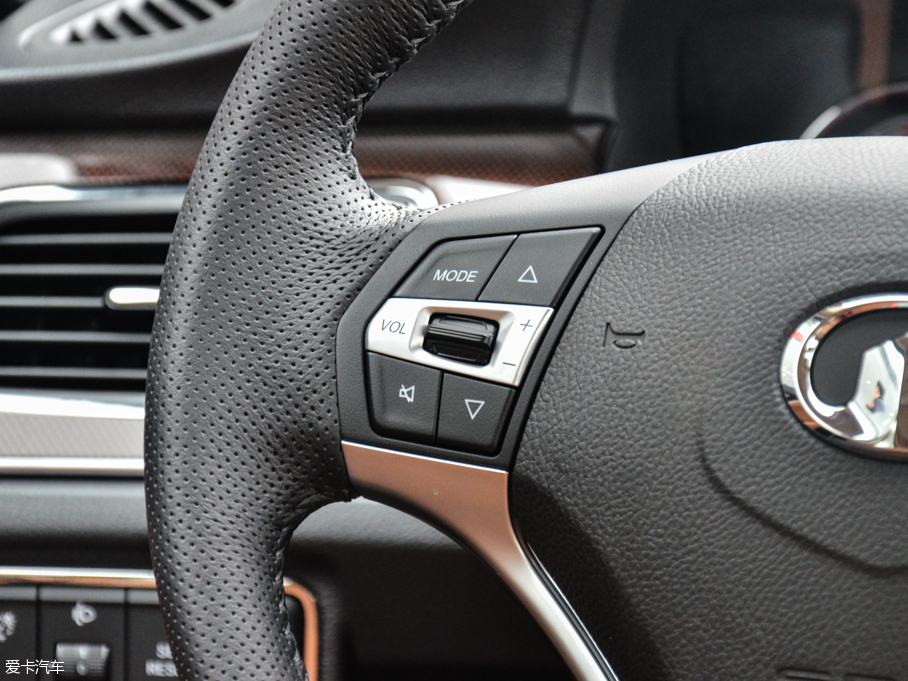 2016���L��C50 1.5T �քӾ�Ӣ��