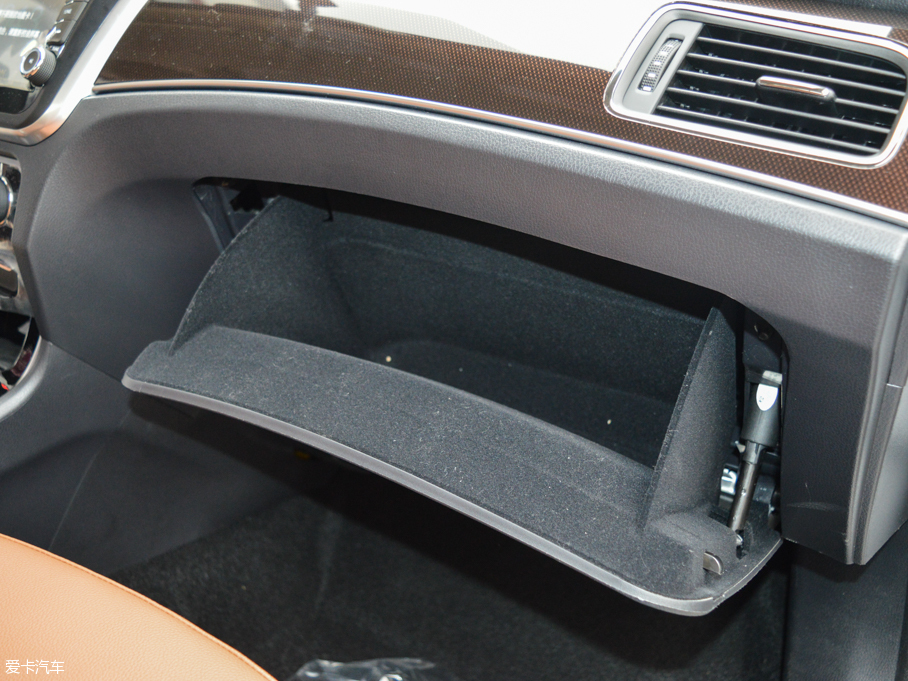 2016L(zhng)C50 1.5T ք(dng)r(sh)