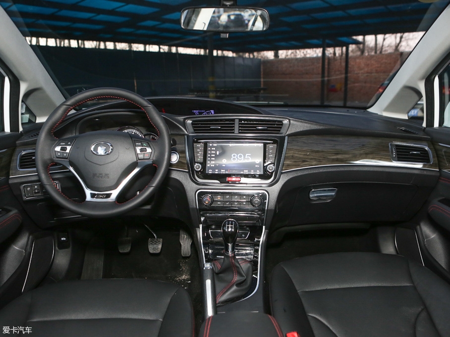 2016���L��C50 1.5T �քӾ�Ӣ��