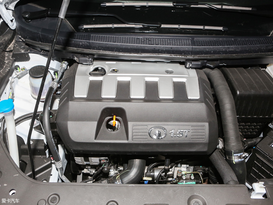 2016���L��C50 1.5T �քӾ�Ӣ��