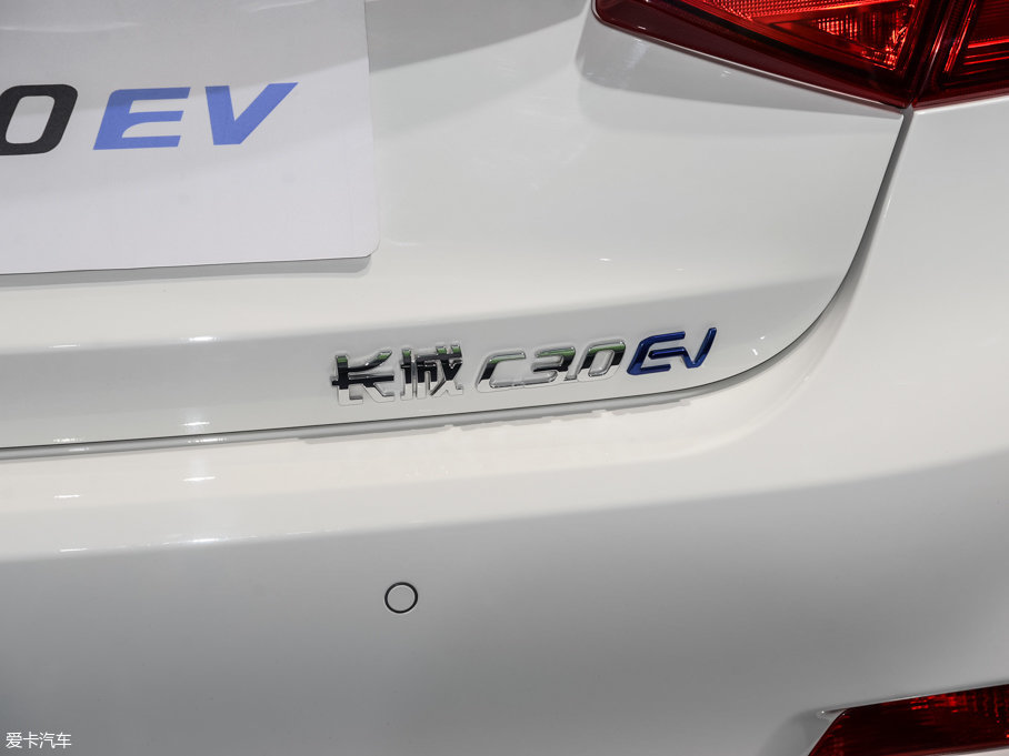 2017���L��C30 EV ���A��