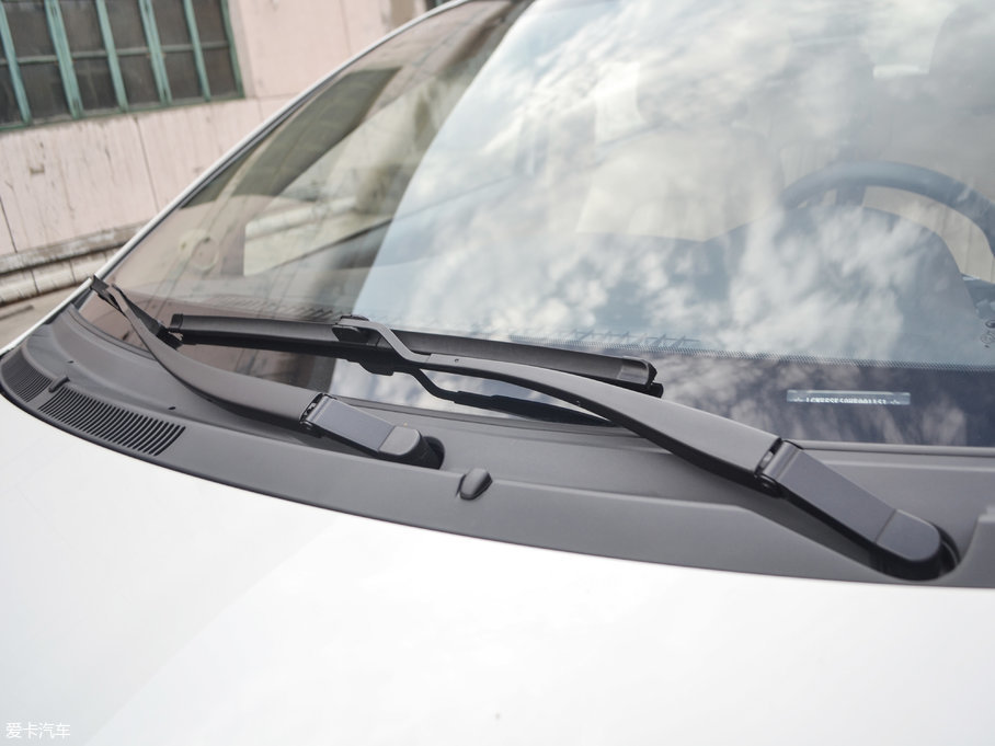 2017���L��C30 EV ������