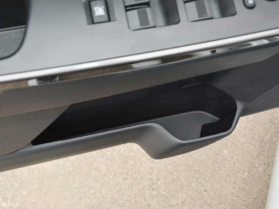 2017LE5 Wް 2.0T ̓򌾫Ӣ p