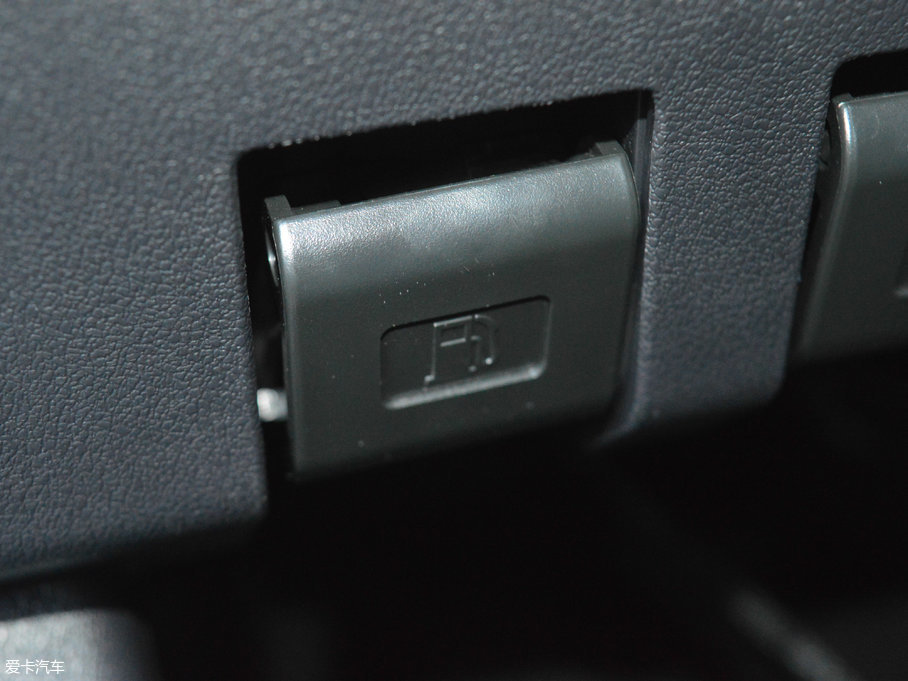 2017L(fng)E5 Wް 2.4L ̓(q)Ӣ Сp