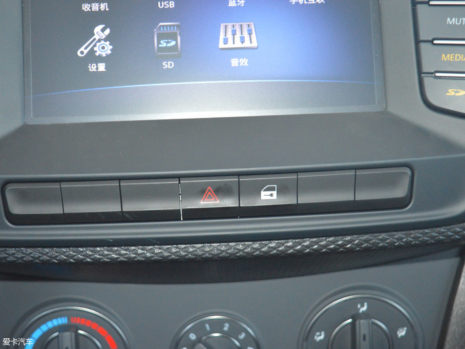 2017L(fng)E5 Wް 2.4L ̓(q)Ӣ Сp