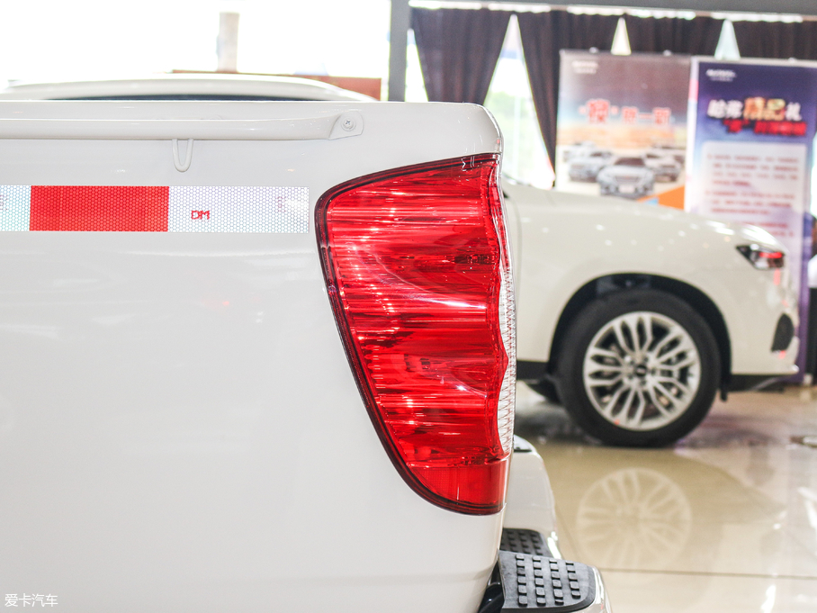 2017L(fng)E5 Wް 2.4L ̓(q)Ӣ p