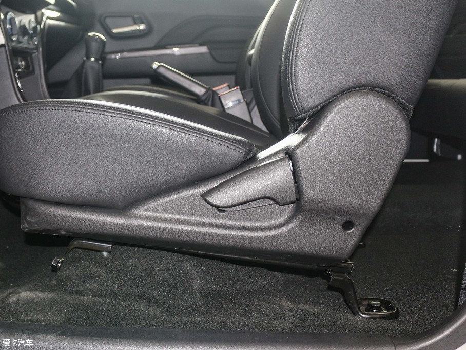 2017LE5 Wް 2.4L ̓򌾫Ӣ p