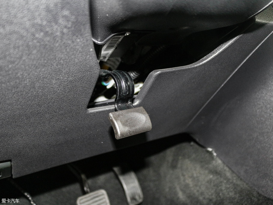 2017L(fng)E5 Wް 2.4L ̓(q)Ӣ p