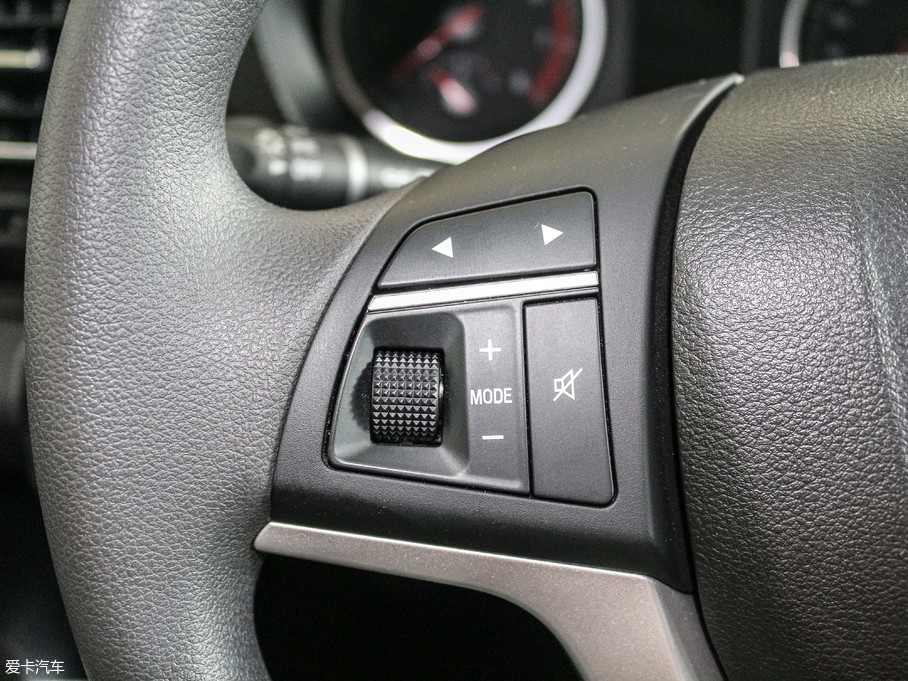 2017LE5 Wް 2.4L ̓򌾫Ӣ p