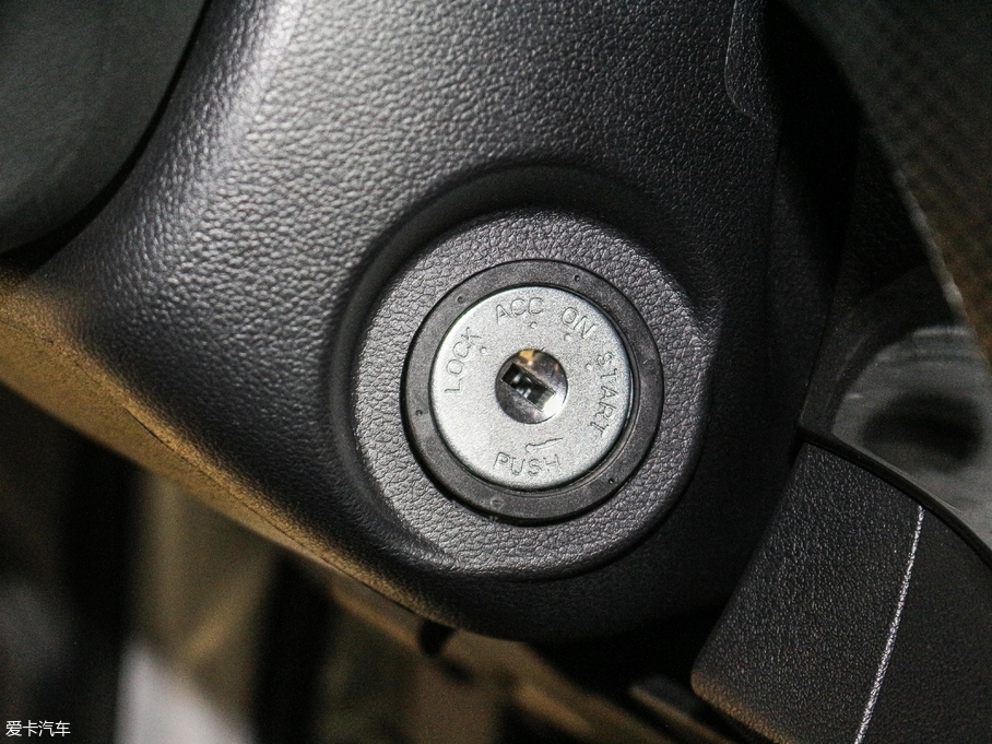 2017LE5 Wް 2.4L ̓򌾫Ӣ p