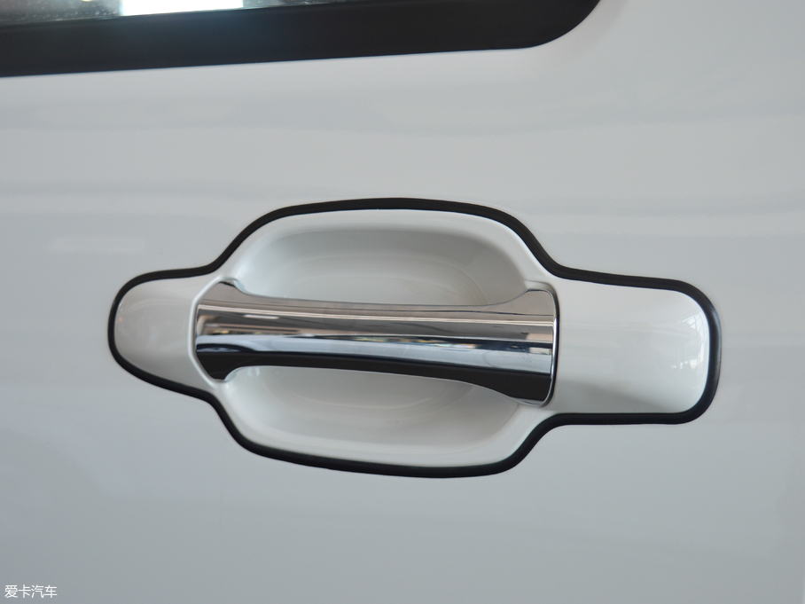 2017LE5 Wް 2.4L ̓򌾫Ӣ Сp