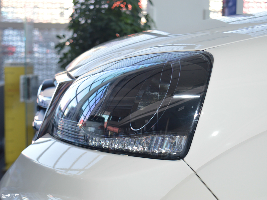 2017LE5 Wް 2.4L ̓򌾫Ӣ Сp