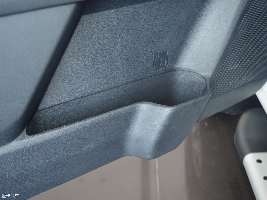 2017L(fng)E5 Wް 2.4L ̓(q)Ӣ Сp