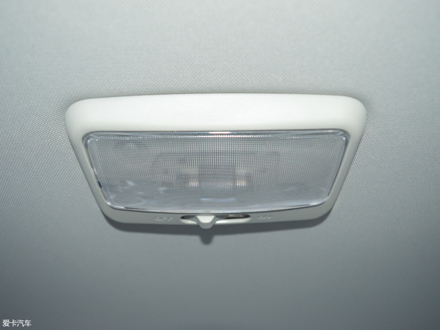 2017LE5 Wް 2.4L ̓򌾫Ӣ Сp