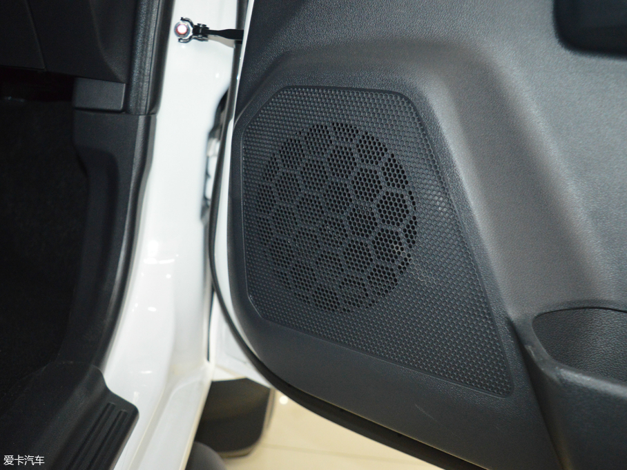 2017LE5 Wް 2.4L 򌾫Ӣ Сp