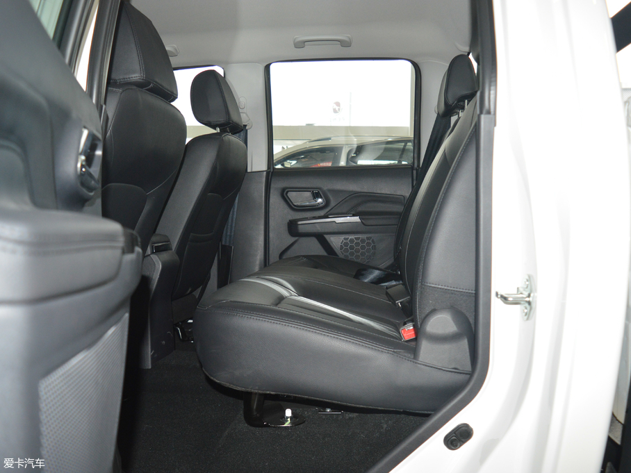 2017L(fng)E5 Wް 2.4L (q)Ӣ Сp