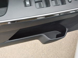 2017Wް 2.0T ̓򌾫Ӣ p ǰTg