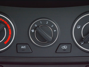 2017Wް 2.0T ̓򌾫Ӣ p п؅^