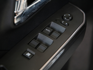 2017Wް 2.4L (q)I(lng) p {܇ƅ^(q)	