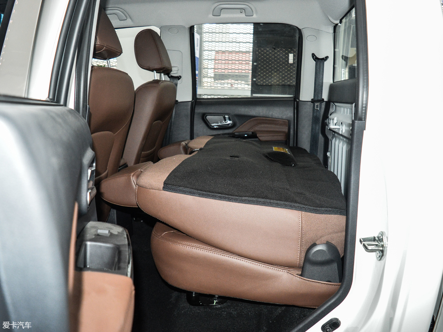 2017LE6 2.0T ̓򌾫Ӣ4D20B