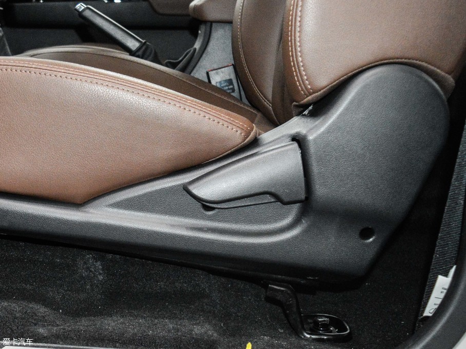 2017LE6 2.0T ̓򌾫Ӣ4D20B