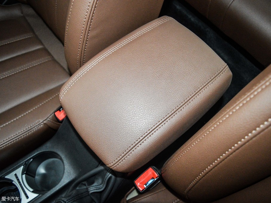 2017LE6 2.0T ̓򌾫Ӣ4D20B