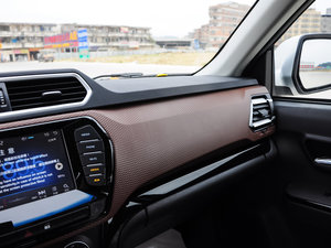 20172.0T ̓򌾫Ӣ4D20B g