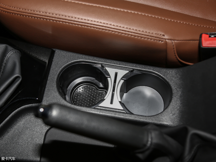 2018LE6 2.4L 򌾫Ӣ4G69