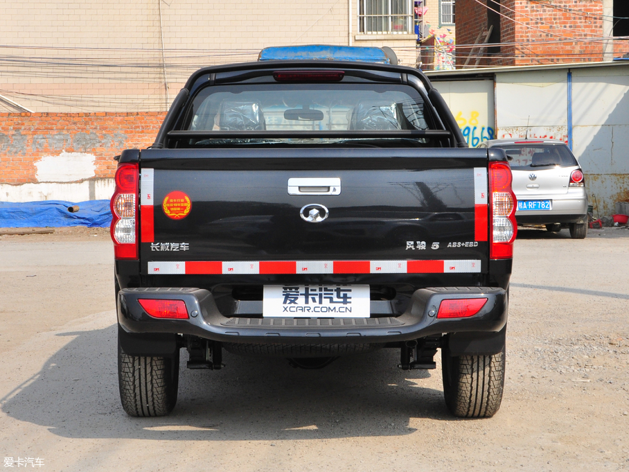 2018L(fng)E5 Wް 2.0T ̓(q)pӢ4D20D