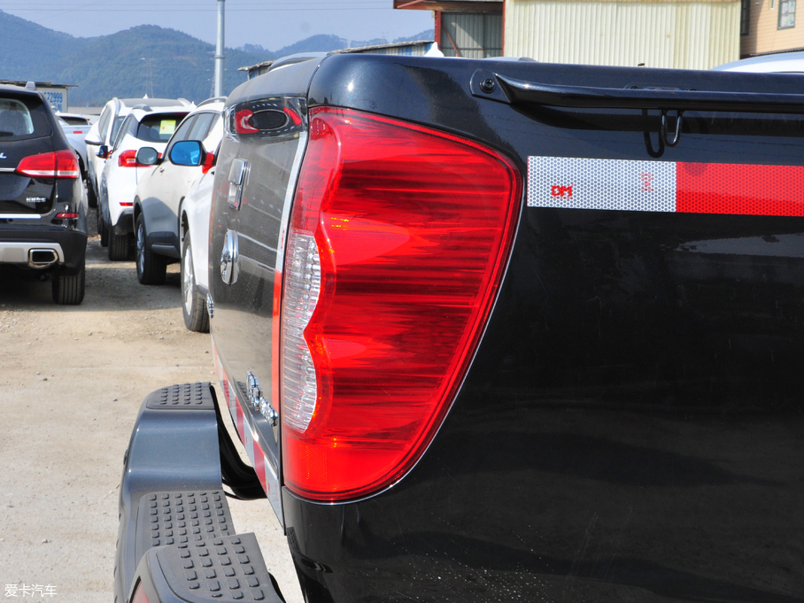 2018L(fng)E5 Wް 2.0T ̓(q)pӢ4D20D