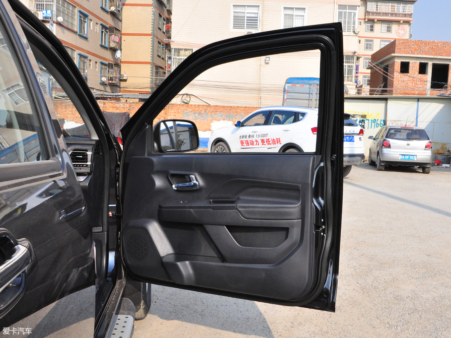 2018LE5 Wް 2.0T ̓pӢ4D20D