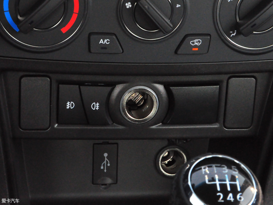 2018L(fng)E5 Wް 2.0T ̓(q)pӢ4D20D