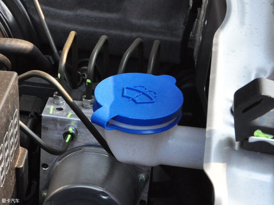 2018L(fng)E5 Wް 2.0T (q)pӢ4D20D