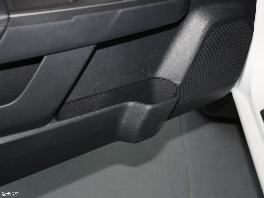 2018LE5 Wް 2.0T ̓pMȡ4D20D