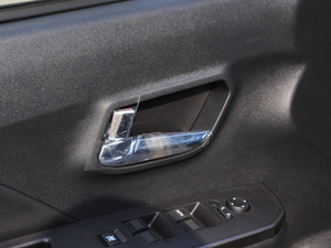 2018Wް 2.0T (q)pӢ4D20D g