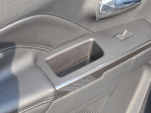 2018Wް 2.0T (q)pӢ4D20D g