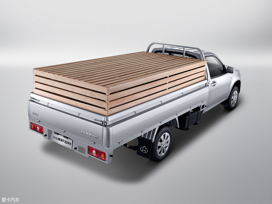 2018UF30 1.5L m~d1015