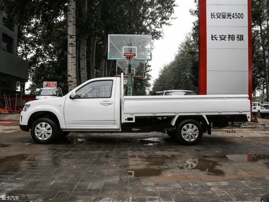 2018UF30 1.5L m~d1015