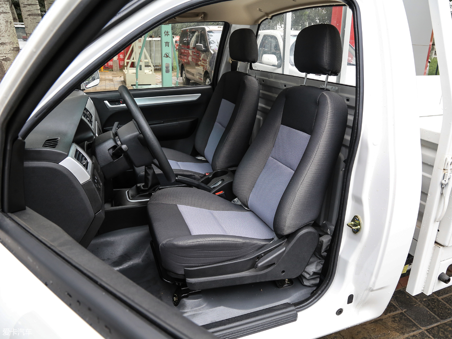 2018UF30 1.5L m~d1015