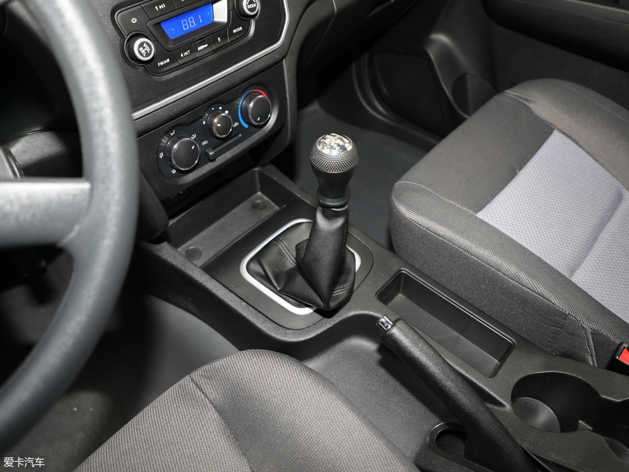 2018UF30 1.5L m~d745