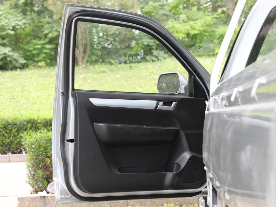 2018UF30 1.5L m~d745