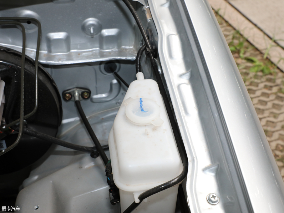 2018UF30 1.5L m~d745