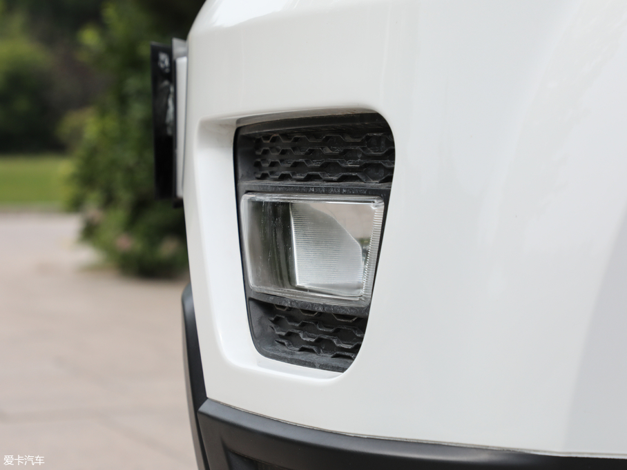 2018UF30 1.5L LSӢ ~d745