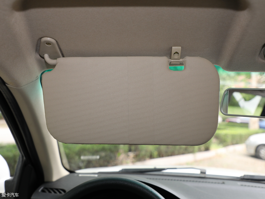 2018UF30 1.5L LSӢ ~d745