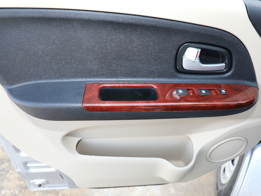 2018�����M80 1.5L �քӻ�����ƽ픱����T��؛